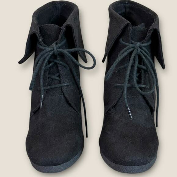 Mossimo Supply Co. Women 8 Black Ankle Bootie Faux Suede Fold Desert High Wedge - Picture 3 of 11